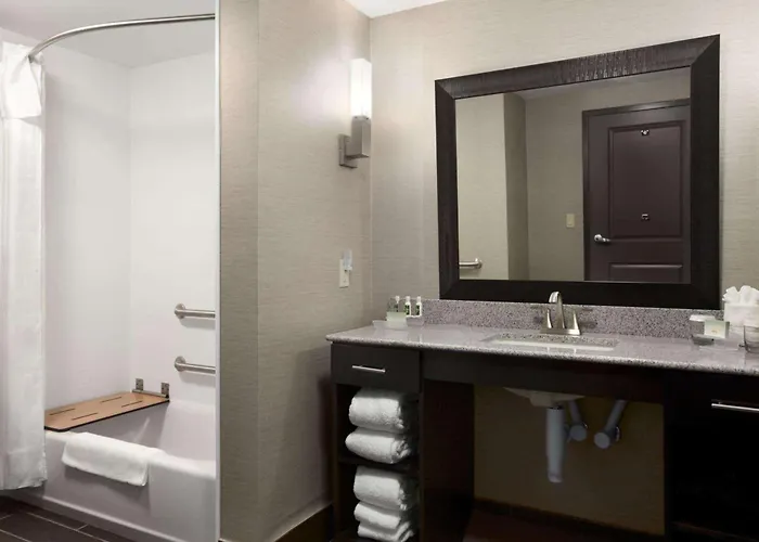 Hotel Homewood By Hilton Osu, Oh Columbus